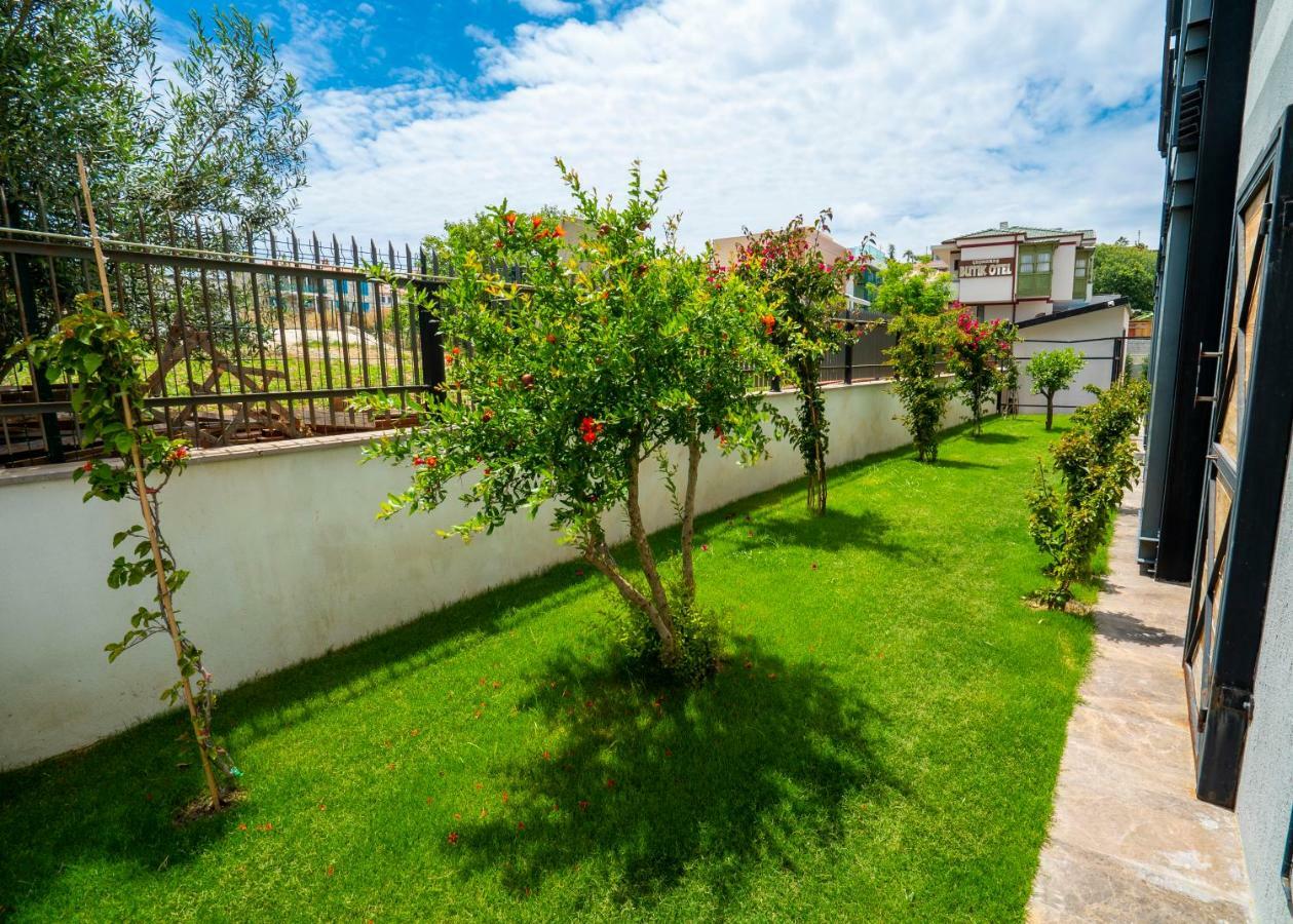 Kosa Otel Çeşme Exterior foto